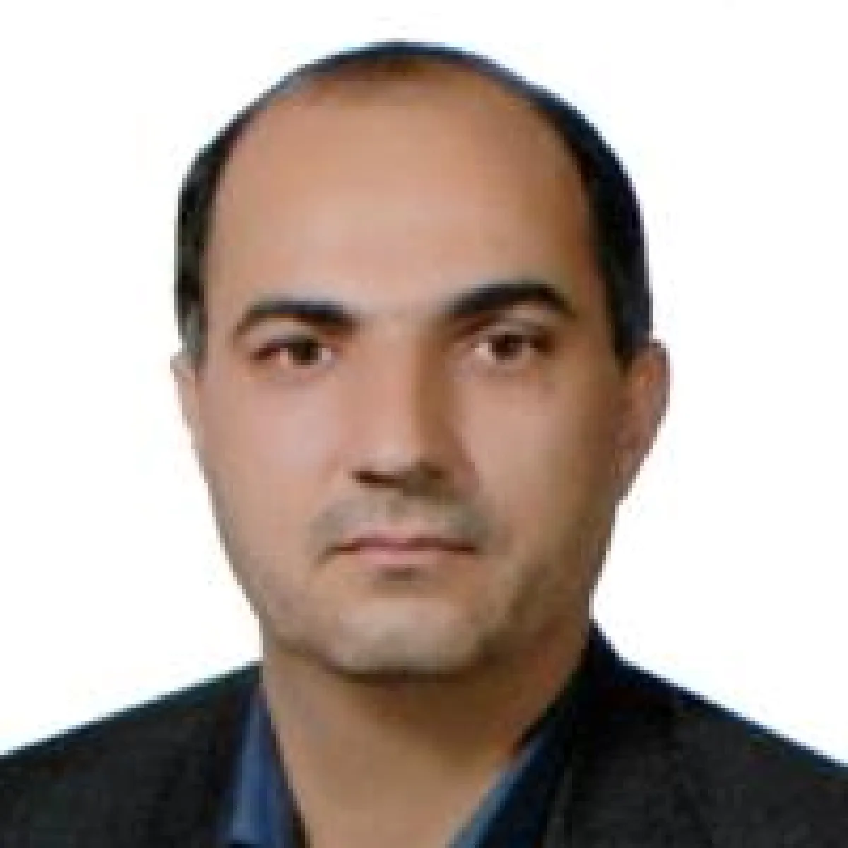 مهدی هادی نجف ابادی کارشناس بینایی سنجی